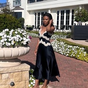 Döen Navy Blue Slip Dress